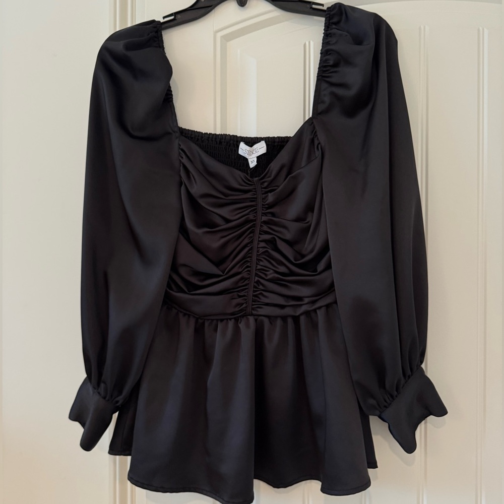 Sedge Saylor Top in Black